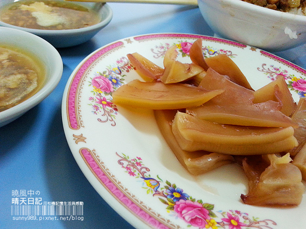 新營肉燥飯：質樸家鄉味第二彈-南部口味的新營肉燥飯