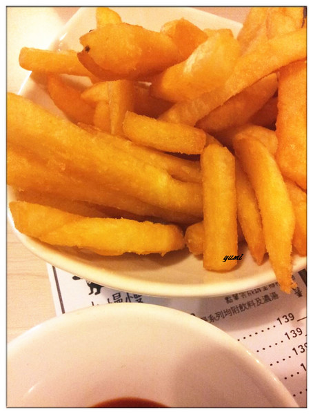 小慢慢義大利麵：【台中食記】中興大學隱藏版平價義式餐廳@小慢慢義大利麵pasta