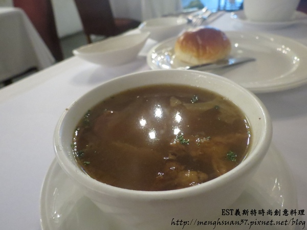 義斯特義式創意料理：食ｉｎ中壢。好吃又有創意的排餐哪裡找？就在【義斯特時尚創意料理】