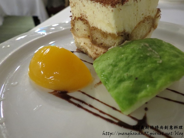 義斯特義式創意料理：食ｉｎ中壢。好吃又有創意的排餐哪裡找？就在【義斯特時尚創意料理】