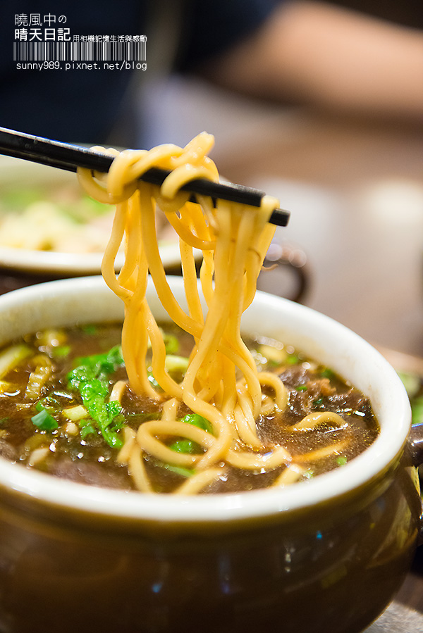 鶯歌甕仔麵：【鷥歌甕仔麵】觀光老街價格平實填飽肚子好選擇酸梅湯無限供應大加分