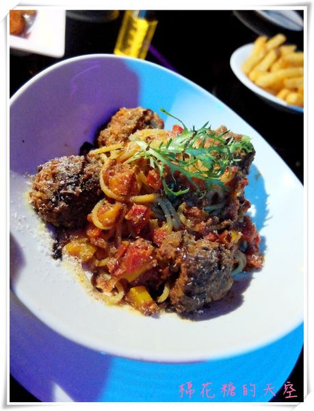 00肉丸義大利麵