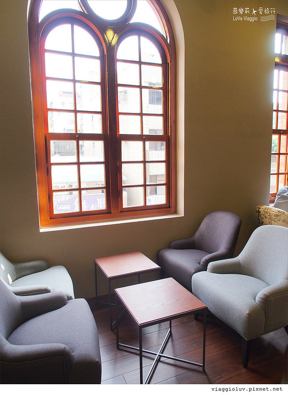 統一星巴克保安門市：【台北Taipei-Dadaocheng】大稻埕古蹟咖啡館 星巴克保安門市百年建築飄溢咖啡香