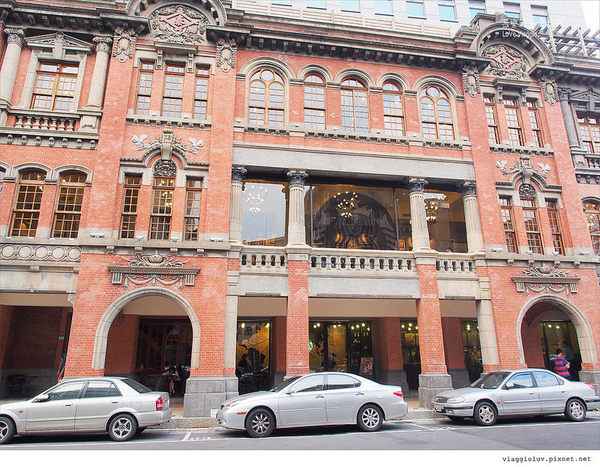 統一星巴克保安門市：【台北Taipei-Dadaocheng】大稻埕古蹟咖啡館 星巴克保安門市百年建築飄溢咖啡香