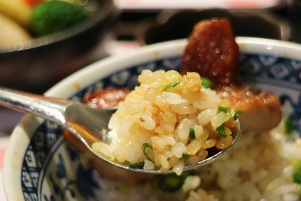 開丼ACTION(微風廣場店)：【台北松山區】微風廣場B1美食街 開丼全新副品牌「開丼ACTION」秒殺燒肉丼/地表最強燒肉丼/愛評體驗團