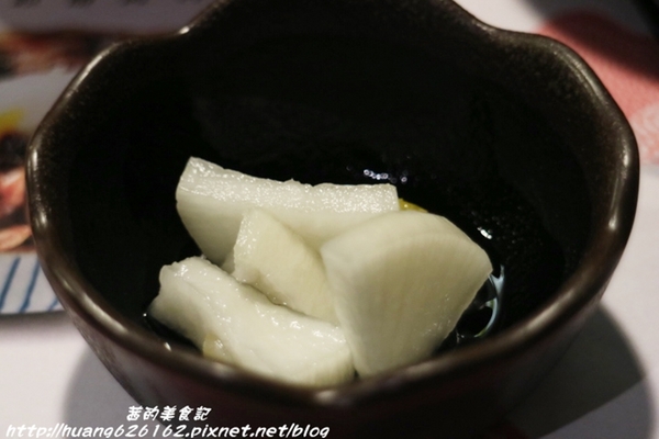 開丼ACTION(微風廣場店)：【台北松山區】微風廣場B1美食街 開丼全新副品牌「開丼ACTION」秒殺燒肉丼/地表最強燒肉丼/愛評體驗團