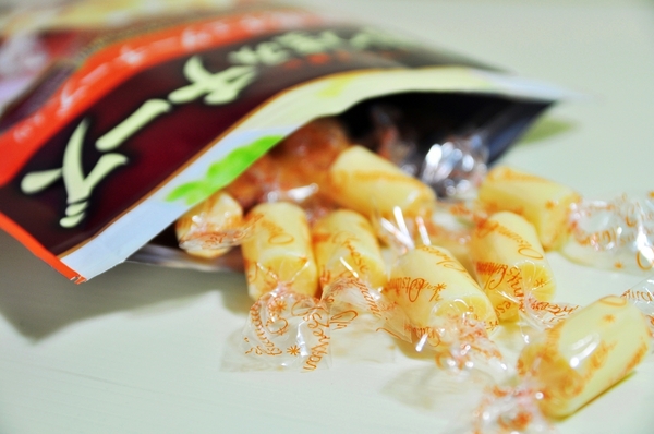 松貝進口食品專賣店:【高雄】美術館旁的高級日本零食雜貨店.松貝進口食品專賣店.桑尼瘦不了