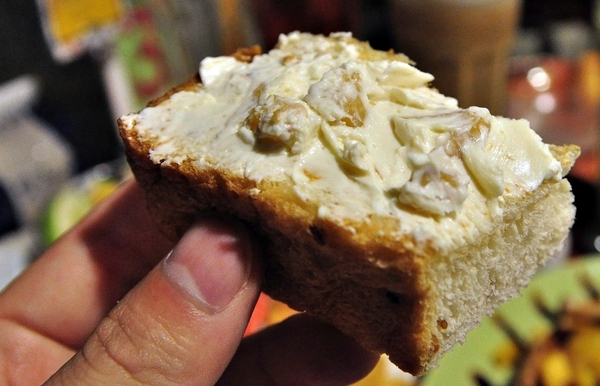 熊巴吐司：【高雄】高師大附近的台灣黑熊早午餐．熊巴吐司．桑尼瘦不了