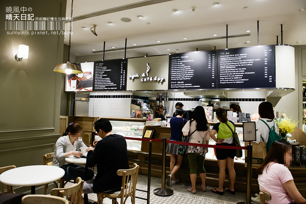 agnes b. cafe(京站店)：【agnes b cafe lpg 京站】來客偽貴婦的氣質下午茶