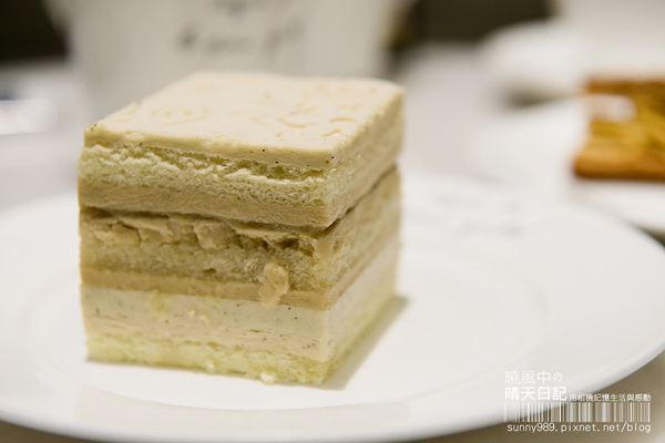 agnes b. cafe(京站店)：【agnes b cafe lpg 京站】來客偽貴婦的氣質下午茶