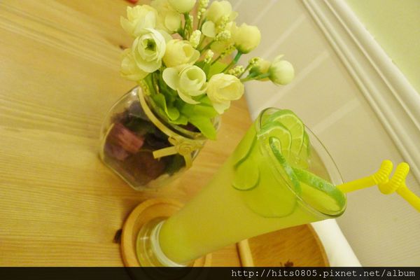 Le Petit Waffle蕾蓓蒂比利時鬆餅專賣店：邀約-豐盛水果瓦芙饗宴.蕾蓓蒂比利時鬆餅!