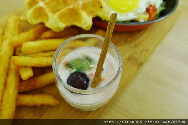 Le Petit Waffle蕾蓓蒂比利時鬆餅專賣店：邀約-豐盛水果瓦芙饗宴.蕾蓓蒂比利時鬆餅!