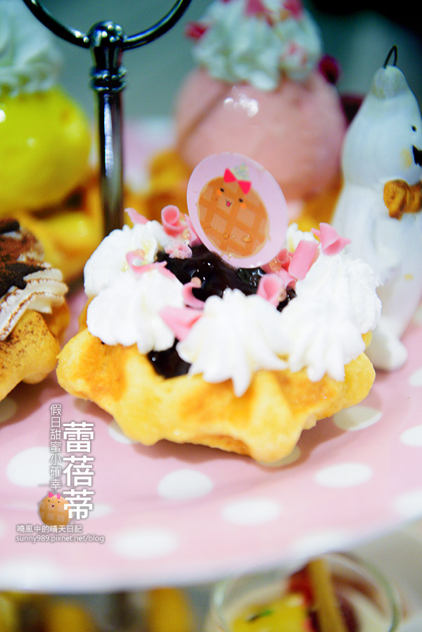 Le Petit Waffle蕾蓓蒂比利時鬆餅專賣店：【邀約 | 蕾蓓蒂】隱身巷內的私家下午茶小店 父女店主微甜蜜美味比利時列日鬆餅