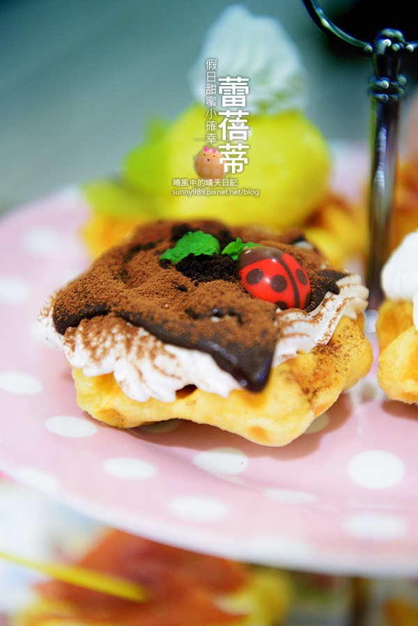 Le Petit Waffle蕾蓓蒂比利時鬆餅專賣店：【邀約 | 蕾蓓蒂】隱身巷內的私家下午茶小店 父女店主微甜蜜美味比利時列日鬆餅