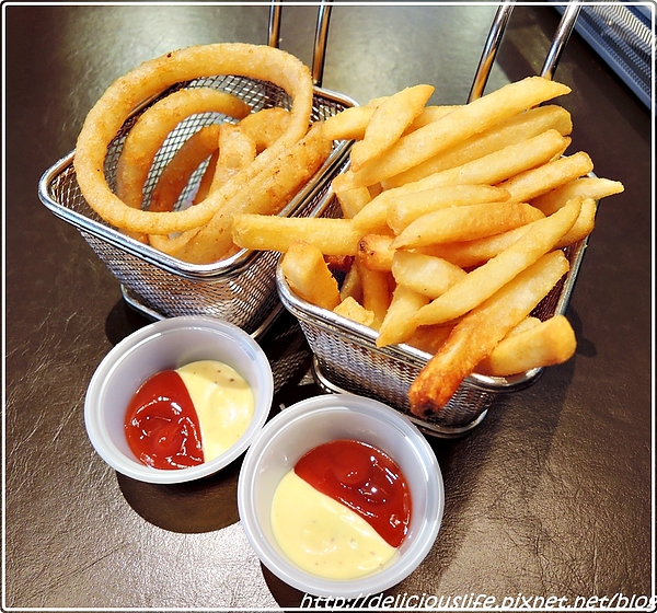 洋蔥圈&薯條