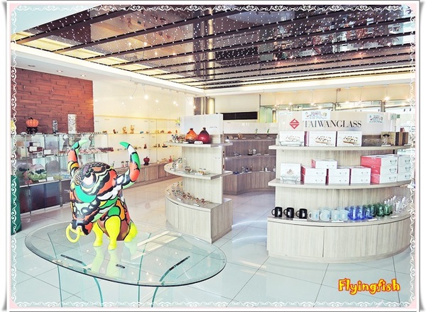 元璋玻璃科技館:✜ 有趣滴玻璃世界近距離接觸驚喜微旅行!-基隆「元璋玻璃科技館」◕‿◠。