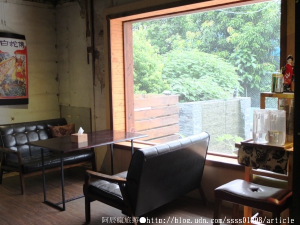 春日。佐光藝文複合式餐廳：【美食特搜。屏東市】春日佐光藝文複合式餐廳。和風日式氣息 老屋空間新享受 慢活的下午茶節奏