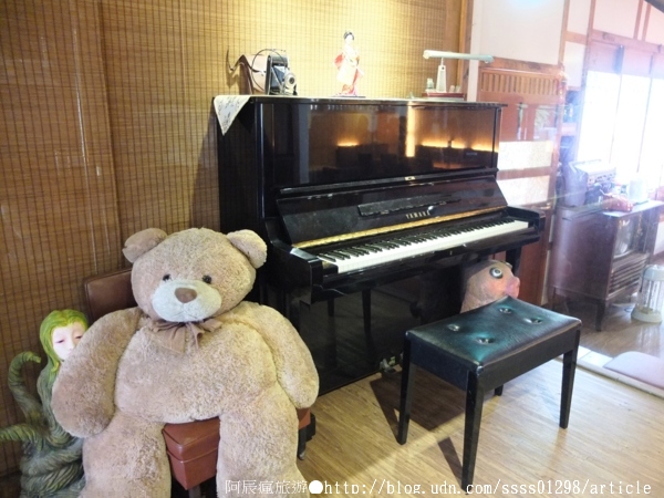 春日。佐光藝文複合式餐廳：【美食特搜。屏東市】春日佐光藝文複合式餐廳。和風日式氣息 老屋空間新享受 慢活的下午茶節奏