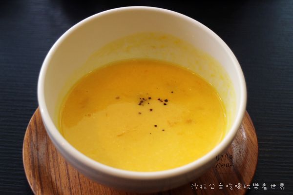 杏桃鬆餅屋(阪急店)：最受歡迎的甜點品牌『杏桃屋鬆餅屋』(阪急店)夢卡多蛋糕季節限定