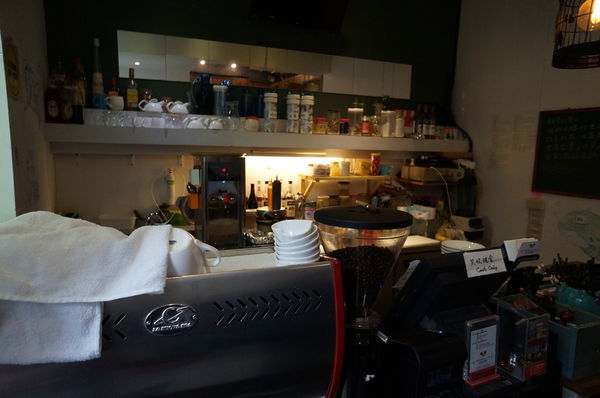 Longtimeago Café 文創互動咖啡館:Longtimeago Caf'e♥ 拉花咖啡♥ 早午餐 ♥丹麥漢堡