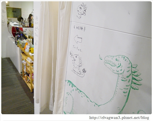 台北-大安區-捷運敦化站-LongTimeAgo Cafe-文創互動咖啡館-極光之愛-可愛拉花-史努比-楊丞琳-電影場景-50-590-1