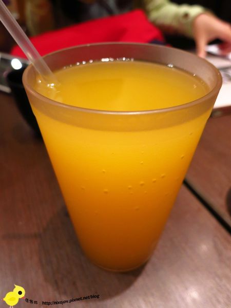 《窩客島邀約》捷運市政府站門扇雞骨白湯專賣 石鍋坎飯鍋巴料理