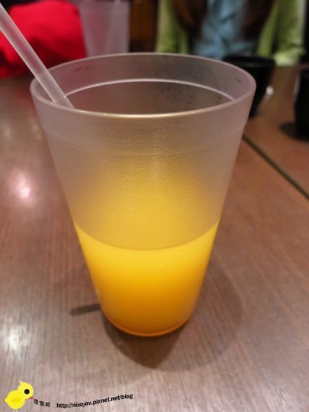 《窩客島邀約》捷運市政府站門扇雞骨白湯專賣 石鍋坎飯鍋巴料理