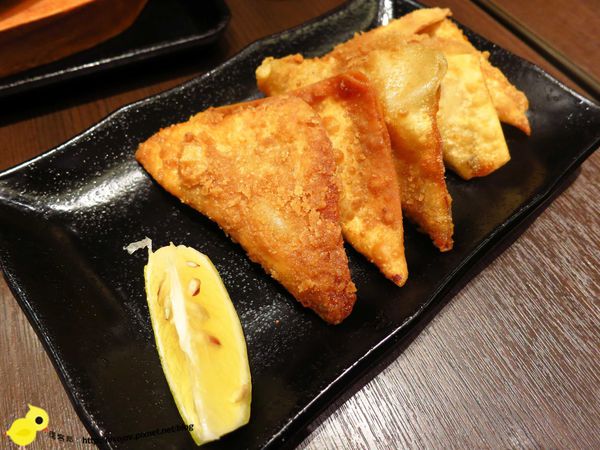 《窩客島邀約》捷運市政府站門扇雞骨白湯專賣 石鍋坎飯鍋巴料理