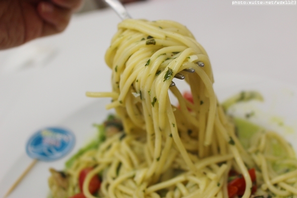 Who's tea 鬍子茶(逢甲店)：WHO'S TEA 鬍子茶(逢甲店)✪每人低消65元，飲料去冰量不變~103.10.05