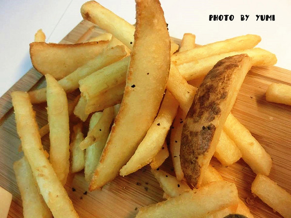 Who's tea 鬍子茶(逢甲店)：【口碑券§第69彈】逢甲商圈平價美食報你知!!美味義大利麵/帕里尼CP值爆表@Who's tea 鬍子茶(逢甲店)