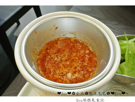 瓦法奇朵(信陽店):【食記-邀約】oO。台北 瓦法奇朵 waffogato(信陽店-台北車站店) 這家的可頌甜甜圈,好吃到我想回訪100次也願意~。o○。