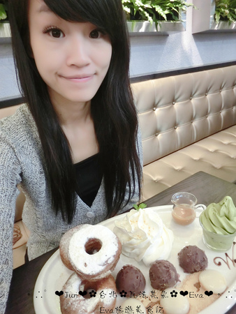 瓦法奇朵(信陽店):【食記-邀約】oO。台北 瓦法奇朵 waffogato(信陽店-台北車站店) 這家的可頌甜甜圈,好吃到我想回訪100次也願意~。o○。