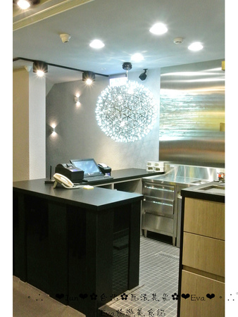 瓦法奇朵(信陽店):【食記-邀約】oO。台北 瓦法奇朵 waffogato(信陽店-台北車站店) 這家的可頌甜甜圈,好吃到我想回訪100次也願意~。o○。