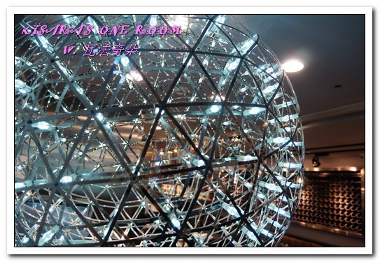 瓦法奇朵Waffogato(台北車站店)：北車連鎖美食．CP值超高的安格斯牛排與可頌甜甜圈──瓦法奇朵