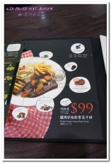 瓦法奇朵Waffogato(台北車站店)：北車連鎖美食．CP值超高的安格斯牛排與可頌甜甜圈──瓦法奇朵