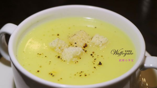 瓦法奇朵Waffogato(台北車站店):【台北美食】平價美食,瓦法奇朵Waffogato(台北車站店)