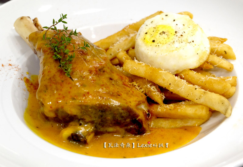 瓦法奇朵台北車站15