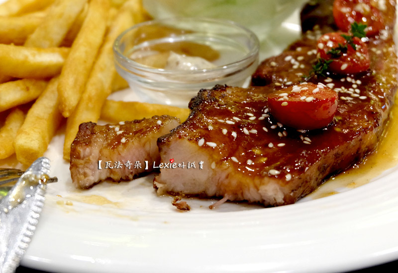 瓦法奇朵台北車站17