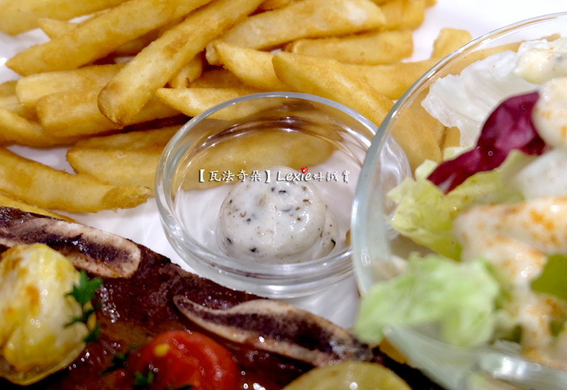 瓦法奇朵台北車站18