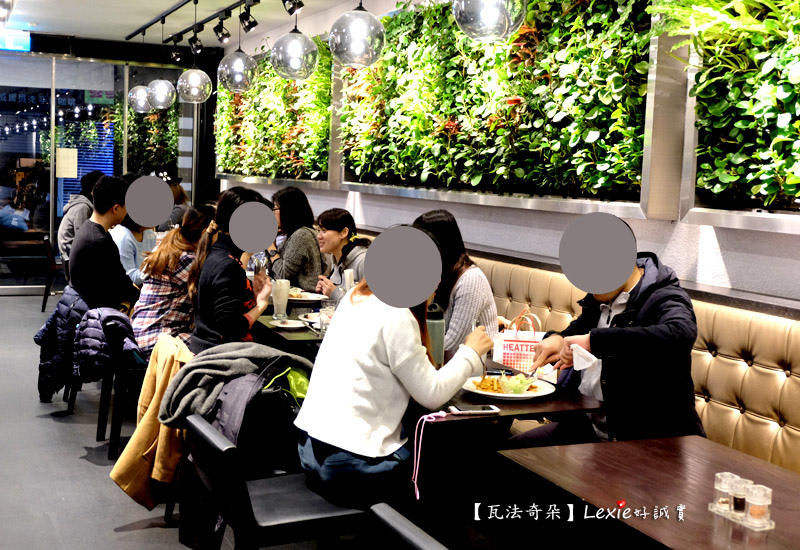 瓦法奇朵台北車站8