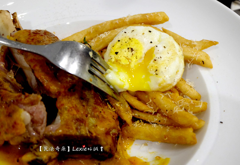 瓦法奇朵台北車站10