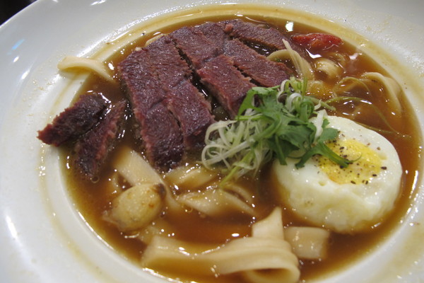 瓦法奇朵Waffogato(台北車站店):((瓦法奇朵西餐廳信陽店))*台北必吃美食* 安格斯牛排牛肉麵、沙朗牛排,親民價格好滋味,適合親朋好友來聚餐喔!