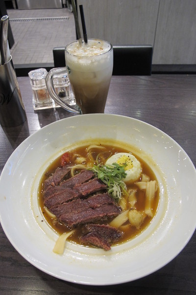 瓦法奇朵Waffogato(台北車站店):((瓦法奇朵西餐廳信陽店))*台北必吃美食* 安格斯牛排牛肉麵、沙朗牛排,親民價格好滋味,適合親朋好友來聚餐喔!