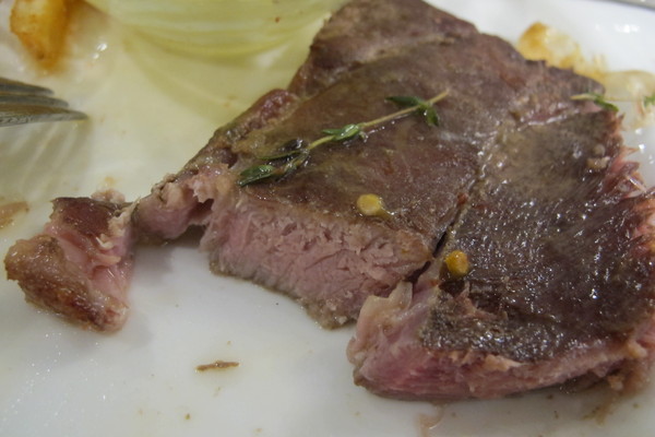 瓦法奇朵Waffogato(台北車站店):((瓦法奇朵西餐廳信陽店))*台北必吃美食* 安格斯牛排牛肉麵、沙朗牛排,親民價格好滋味,適合親朋好友來聚餐喔!