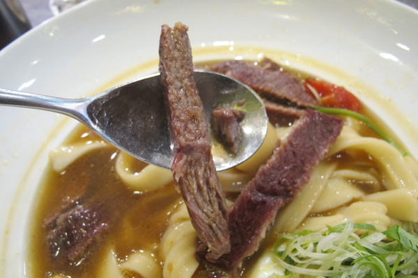 瓦法奇朵Waffogato(台北車站店):((瓦法奇朵西餐廳信陽店))*台北必吃美食* 安格斯牛排牛肉麵、沙朗牛排,親民價格好滋味,適合親朋好友來聚餐喔!