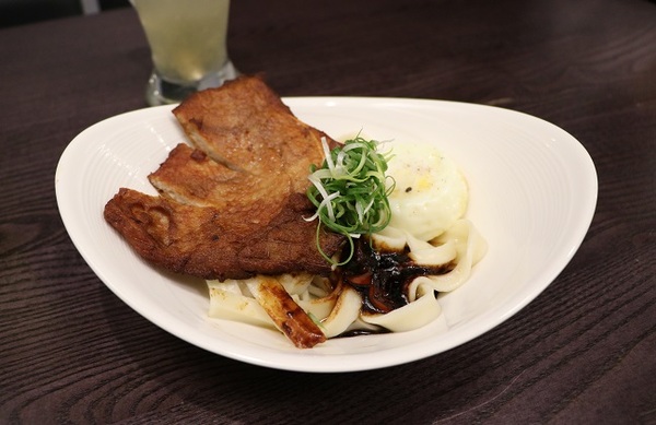 瓦法奇朵Waffogato(台北車站店)：【台北市】瓦法奇朵 Waffogato 信陽店 ~~西式餐點/中式餐點，你今天選哪一道？