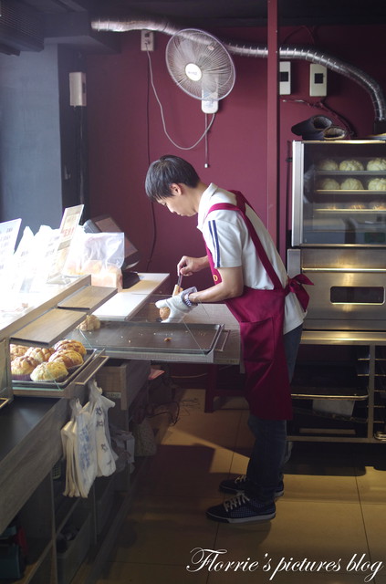 台灣BOLO冰火菠蘿((基隆店)):台灣BoLo基隆店~冰火波蘿包果然讓人難已抗拒丫~~