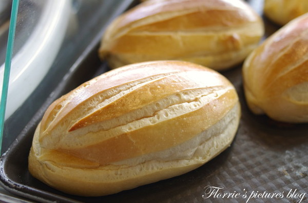 台灣BOLO冰火菠蘿((基隆店)):台灣BoLo基隆店~冰火波蘿包果然讓人難已抗拒丫~~