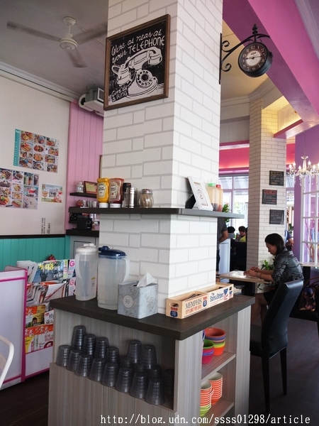 提姆胖胖Tim pang pang 早午餐&輕食：【美食特搜。屏東市】提姆胖胖早午餐(TIM PANG PANG)。屏東早午餐口袋名單 粉紅色調打造夢幻特色店