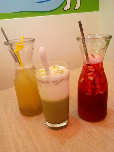 O2 Brunch & Café 歐圖早午餐咖啡廚房(新市南科店):【臺南Ω新市區】O2 Brunch & Café 歐圖早午餐咖啡廚房(新市南科店)。適合家庭、朋友聚餐的溫馨小天地